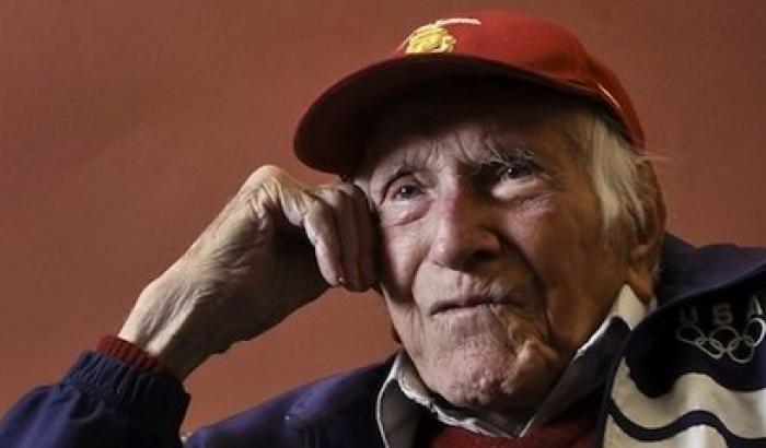 Morto Louis Zamperini, aveva ispirato il prossimo film della Jolie