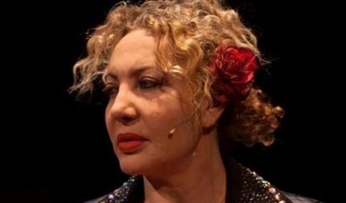 Carmen, un misto di volgarità e rime