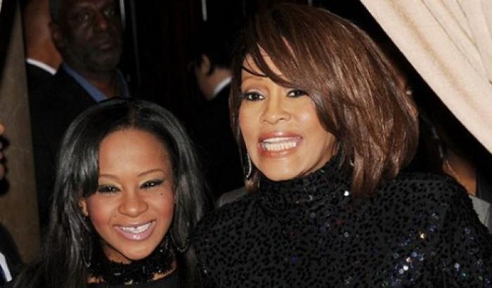 Bobbi Kristina è uscita dal coma, Bobby Brown: mi ha guardato