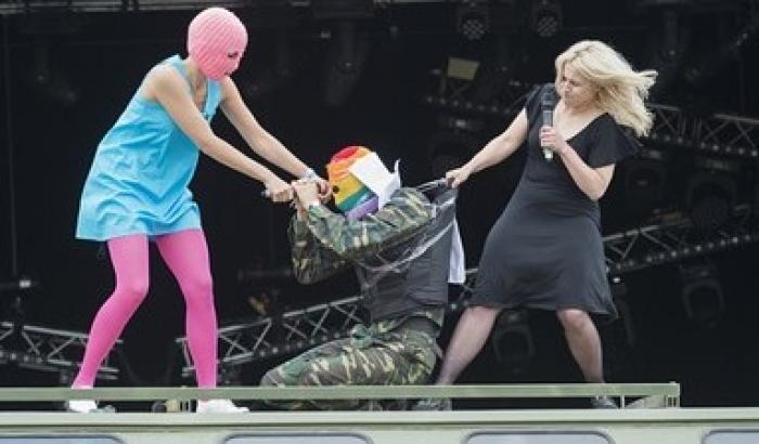 Pussy Riot: abbiamo fondato la Repubblica Popolare di Glastonbury