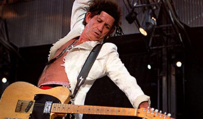 Keith Richards parla della musica "spazzatura" dei Beatles