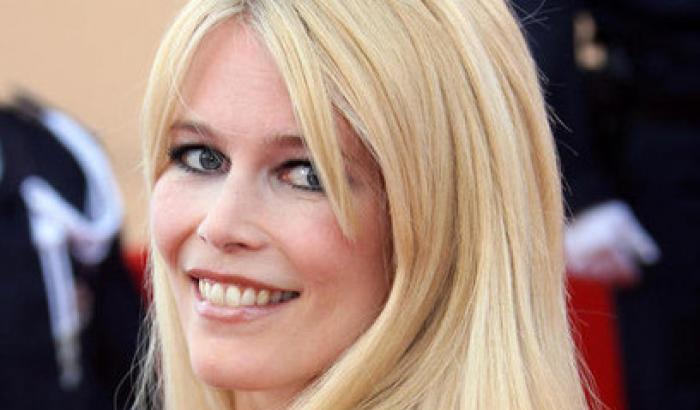 Claudia Schiffer compie 45 anni