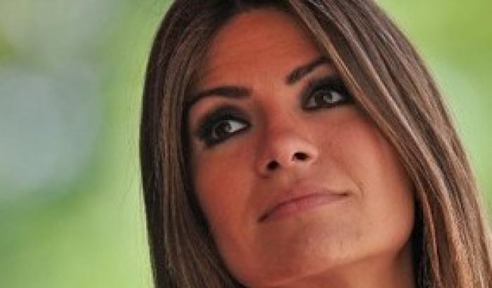 Stalking: un fan di Alessia Ventura condannato a 8 mesi