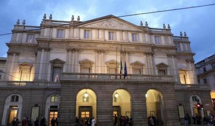 Amianto al Teatro alla Scala, indagati 4 ex sindaci