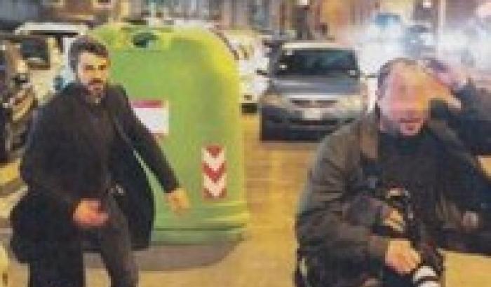 L'Argentero furioso, insegue un paparazzo e lo mette ko