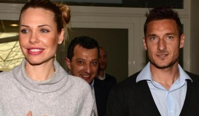 Ilary e Totti genitori per la terza volta: è nata Isabel