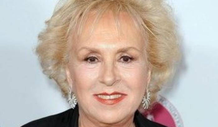 Addio a Doris Roberts, amorevole mamma di Tutti amano Raymond