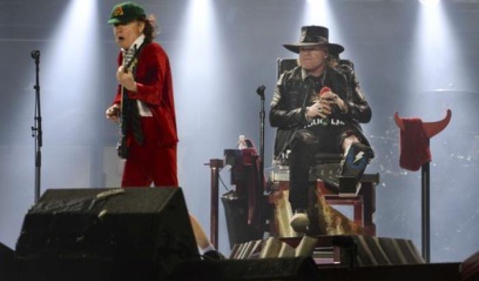 Ac/Dc, il debutto a Lisbona di Axl Rose