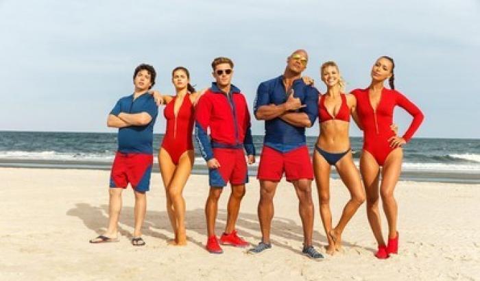 Baywatch, la foto del cast ad un anno dall'uscita