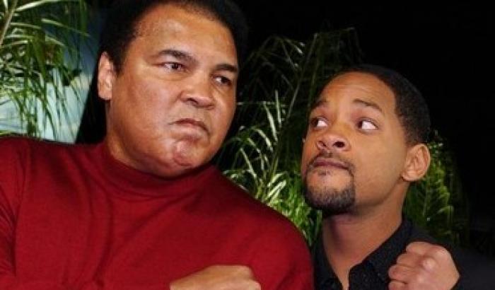 Muhammad Ali, saranno Will Smith e Lennox Lewis a portare la bara