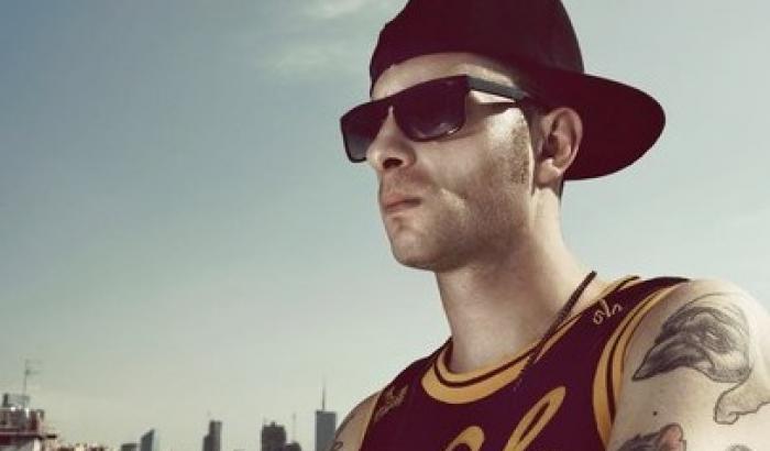 Clementino torna in tour con uno show in tre atti