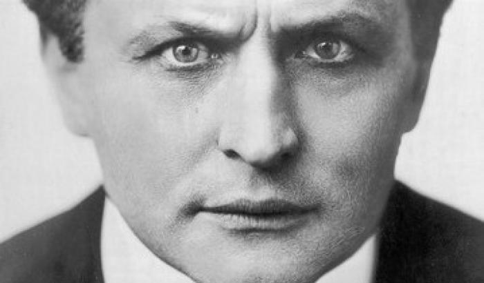 90 anni fa moriva il grande escapologo Houdini