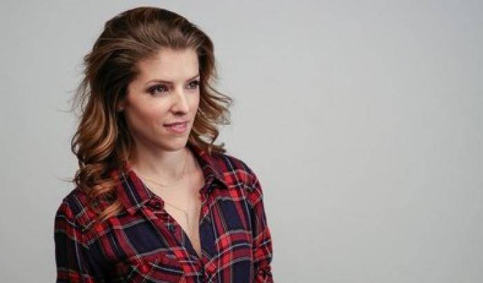 Sarà Anna Kendrick la figlia di Babbo Natale nella commedia "Nicole"