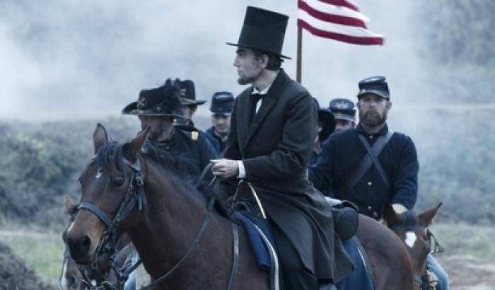 Su Rai3: "Lincoln", la lotta alla schiavitù da rivedere nell'era Trump