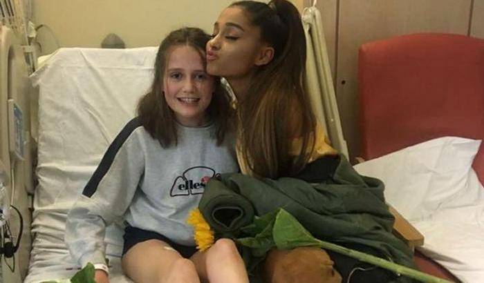 Il concerto in beneficenza di Ariana Grande si farà nonostante Londra