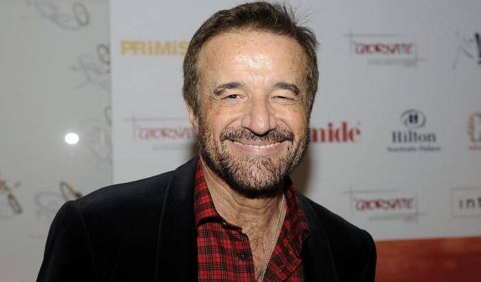 No all'abbandono degli animali: Christian De Sica testimonial