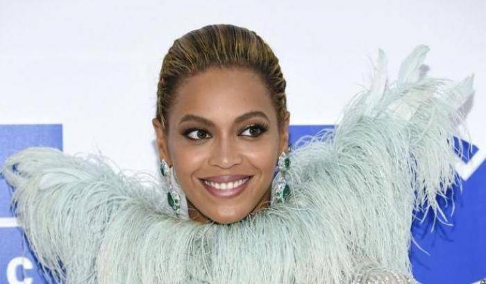 Beyoncé si è unita all’Unicef: acqua pulita ai bambini del Burundi