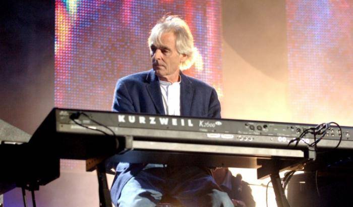 28 luglio: Richard Wright dei Pink Floyd avrebbe spento 74 candeline