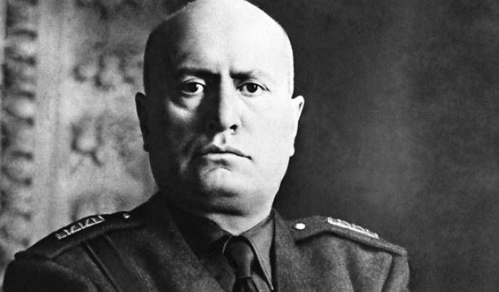 Rubato a Riccione il violino che appartenne a Mussolini