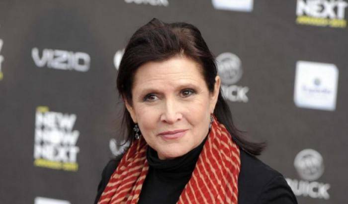 "Star Wars": Jack Thorne riscriverà l'Episodio IX dopo la morte di Carrie Fisher