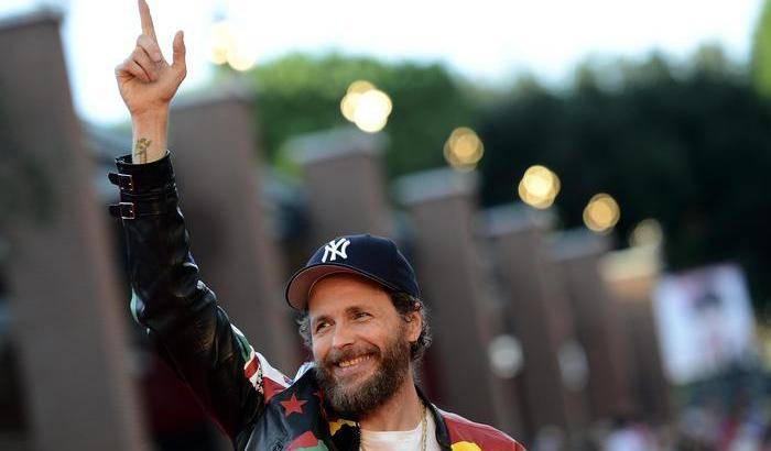 Jovanotti ai fan: mi immergo nel nuovo disco e vi prometto emozioni fortissime