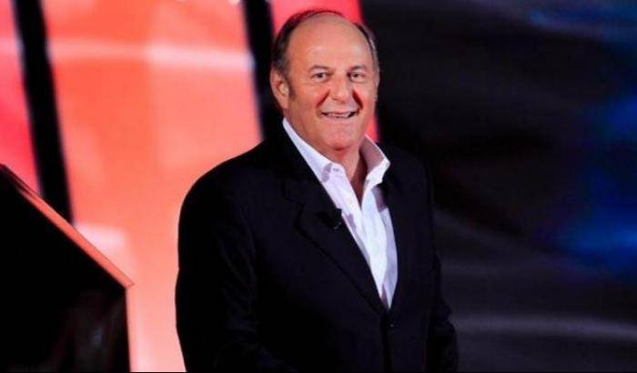 Gerry Scotti: donne, denunciate gli sporcaccioni che non vi rispettano