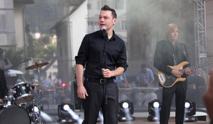 Tiziano Ferro assolto con formula piena attacca gli "sciacalli"