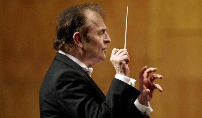 Charles Dutoit dopo le accuse di molestie messo alla porta da cinque orchestre sinfoniche