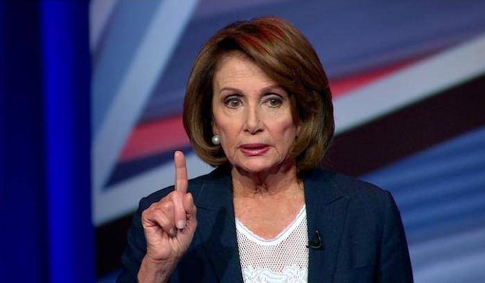 Nancy Pelosi su Oprah presidente: cauti su un'altra celebrity alla Casa Bianca