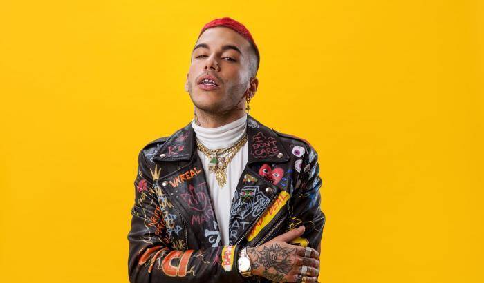 Sfera Ebbasta, la stella della trap prima in tutte le classifiche