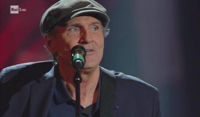 Sanremo, gaffe per James Taylor: non sapeva chi fosse Claudio Baglioni