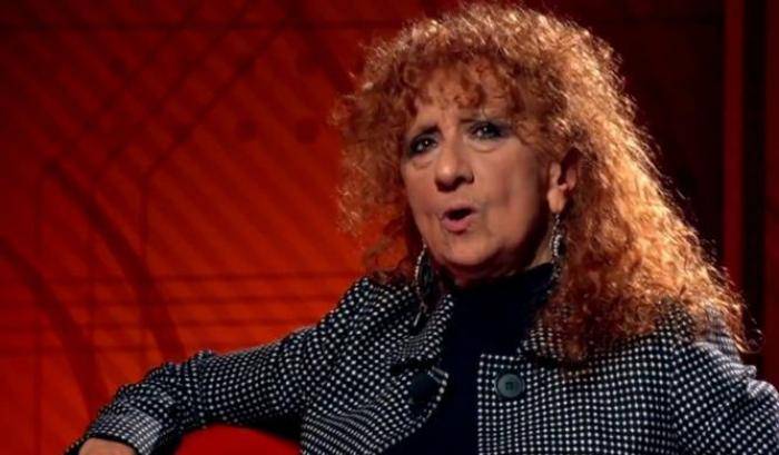 Anna Mazzamauro torna sull'aggressione subita: "strattonata e minacciata, ho avuto davvero paura"