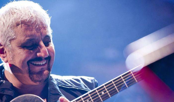 L'inedito di Pino Daniele: Resta quel che resta trasmesso in contemporanea da 9 radio