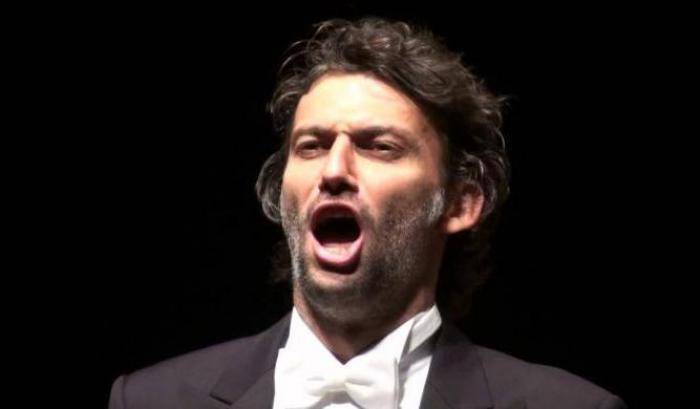 Il tenore Kaufmann: "Fui molestato anch'io"