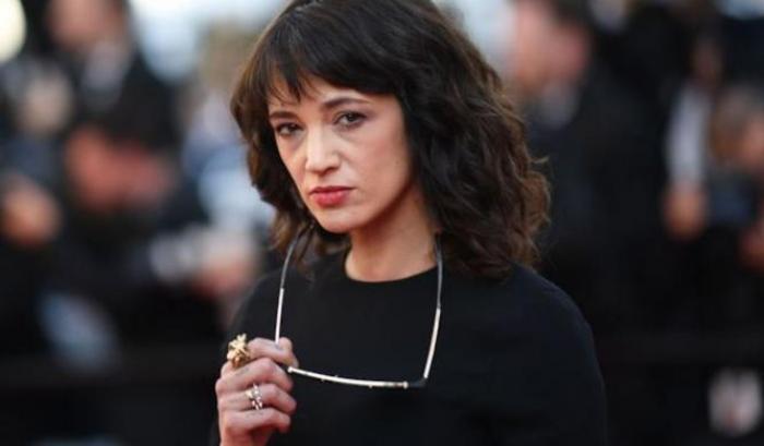 Asia Argento: "Bennett affamato di denaro e mente. Non sono pedofila"