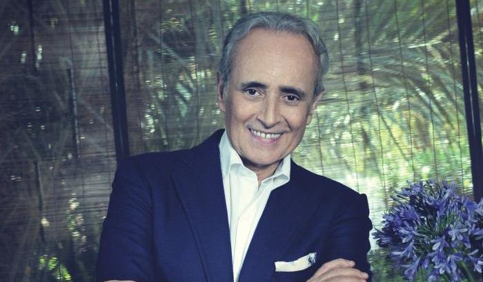 José Carreras canta Natale ad Assisi. I frati: "Per chi accoglie e per i diritti umani"