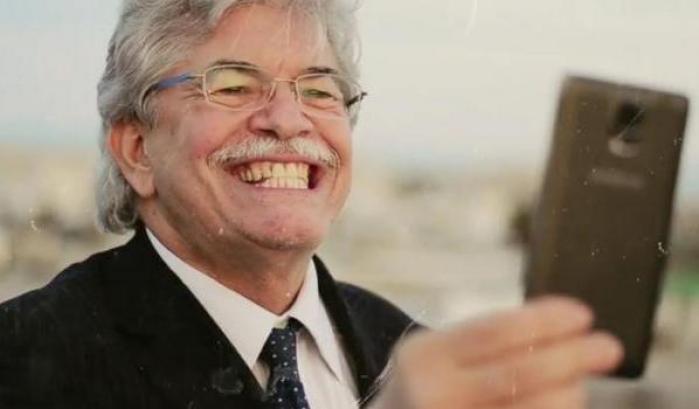 Antonio Razzi abbandona la politica per scatenarsi a Ballando con le stelle