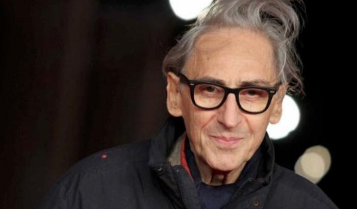 Franco Battiato rassicura i suoi fan: "sto bene, il peggio è passato"