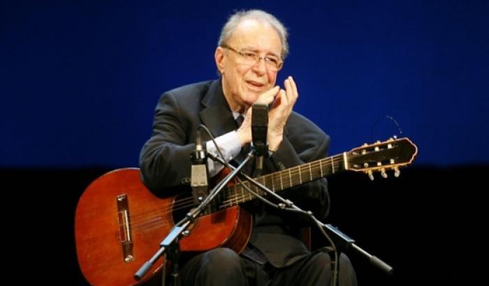 Addio a Joao Gilberto: la sensualità della Bossa Nova