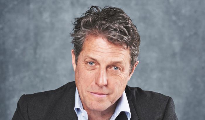 "Non fotterai il futuro dei miei figli", Hugh Grant contro Boris Johnson