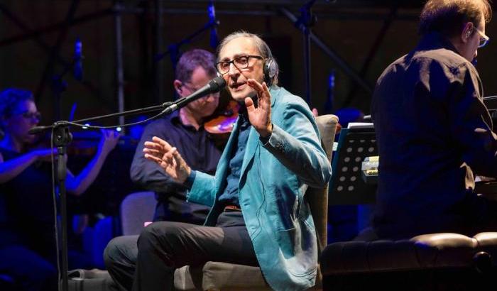 Franco Battiato per orchestra e canzone inedita è tornato