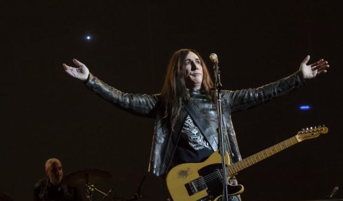 Le Sardine tornano a Bologna, e sul palco ci sono anche gli Afterhours