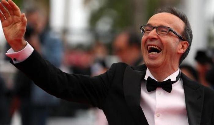 Amadeus: “Benigni stasera parla d’amore. Fiorello illumina Sanremo”. E sui politici si smarca