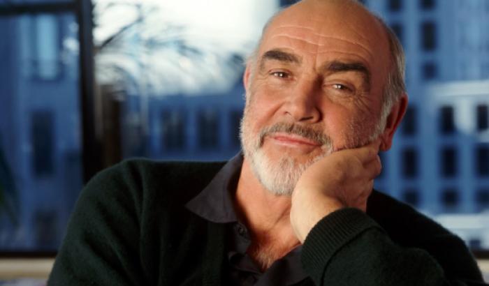 Addio a una leggenda: è morto Sean Connery, il primo 007. I video