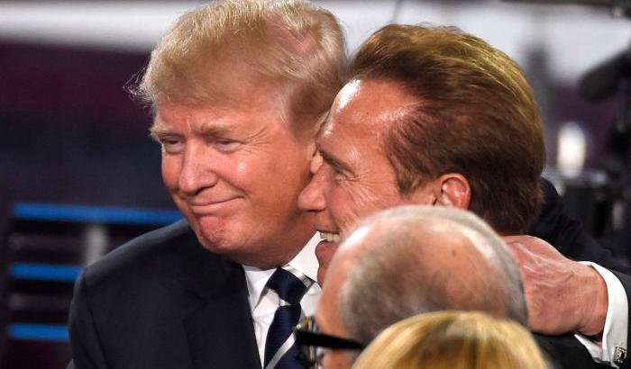 Schwarzenegger non le manda a dire: “L’assalto di Capitol Hill paragonabile alla Notte dei cristalli”