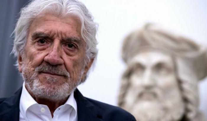 Gigi Proietti non è stato sepolto? Botta e risposta tra la figlia dell'attore e Repubblica