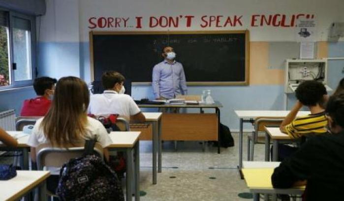 Gestione Covid nelle scuole per evitare la Dad, le ipotesi: "micro-bolle" o quarantena per tutti