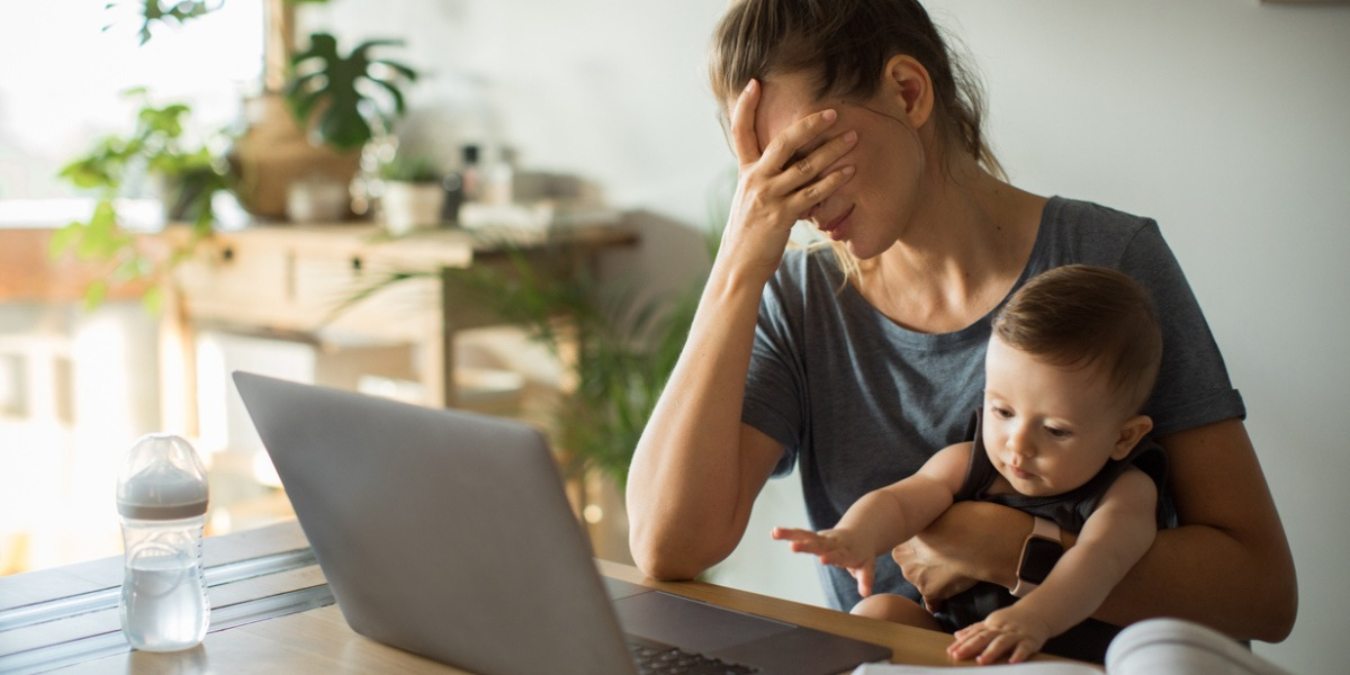 In Italia essere madre è ancora sinonimo di fragilità