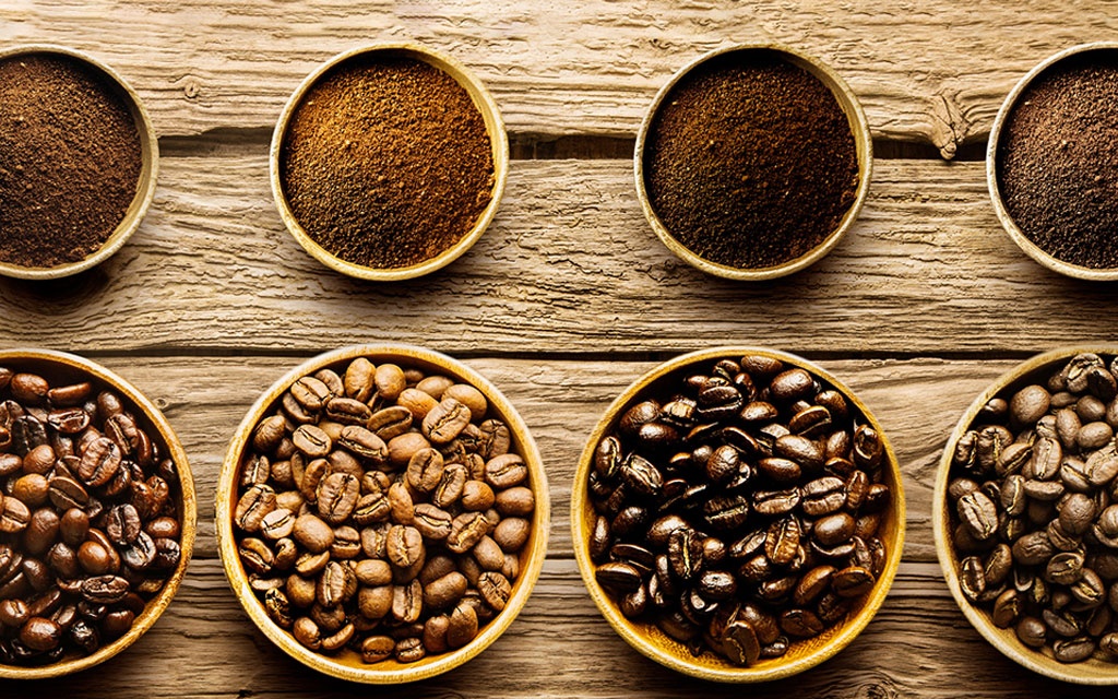 Il risveglio del caffè: viaggio nella storia e nella cultura della bevanda