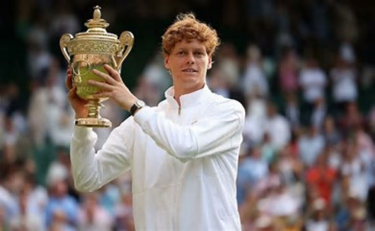 Sinner trionfa a Wimbledon: Alcaraz battuto in 4 set